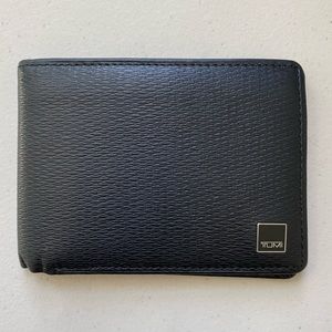 Tumi Monaco double billfold wallet black slim